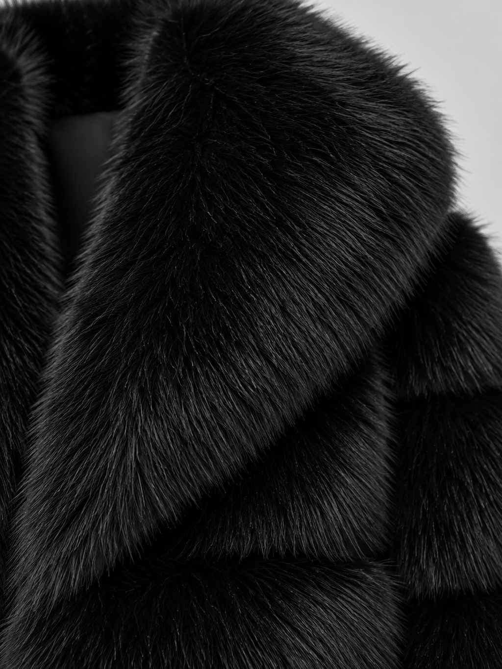 La Jolie Veste Mélissa - Manteau Court en Fausse Fourrure