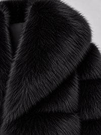 La Jolie Veste Mélissa - Manteau Court en Fausse Fourrure